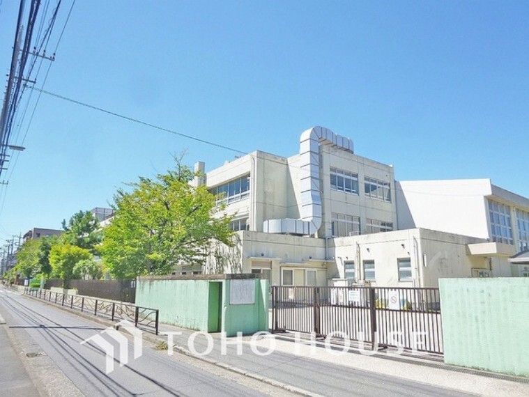 小学校 川崎市立今井小学校 距離200m