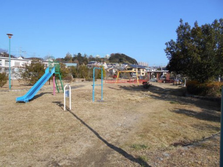 公園 【公園】多井畑東公園まで210m