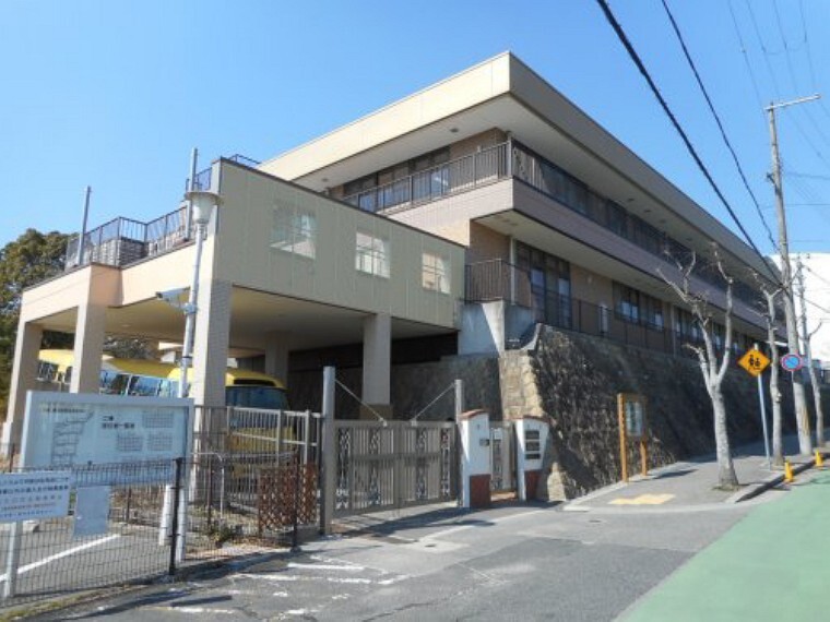 幼稚園・保育園 【保育園】北須磨保育園まで870m