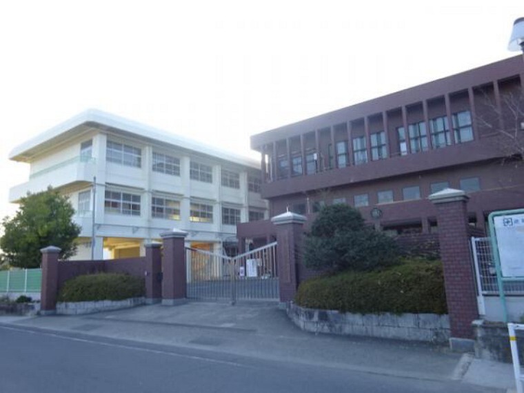 小学校 浮孔西小学校