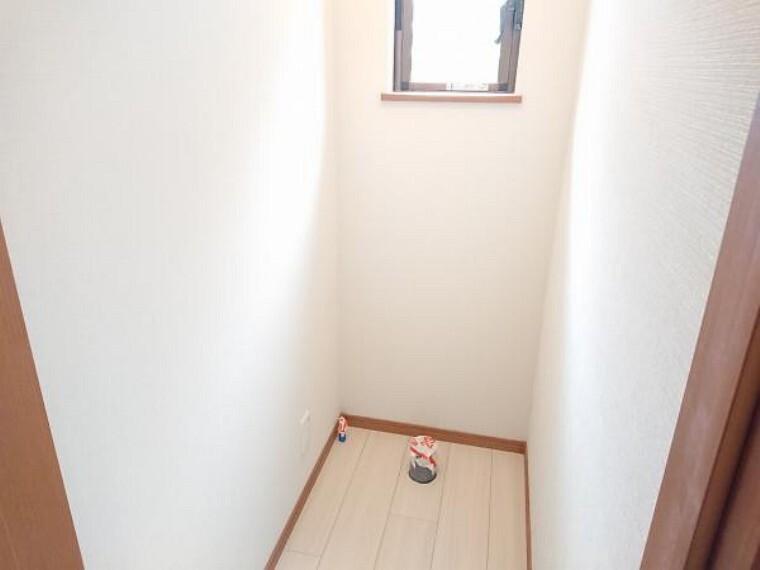 【リフォーム中】玄関横の既存和室は解体し、洗面所、浴室、トイレの空間に変更します。どのようになるか楽しみですね。