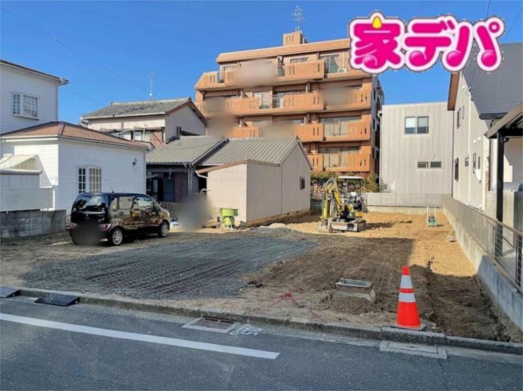 現況外観写真 南道路で日当たり良好住環境も良好です