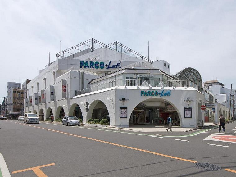 ショッピングセンター 新所沢PARCO(2477m)