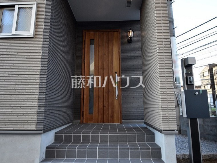 玄関 D号棟 玄関 【清瀬市松山2丁目】