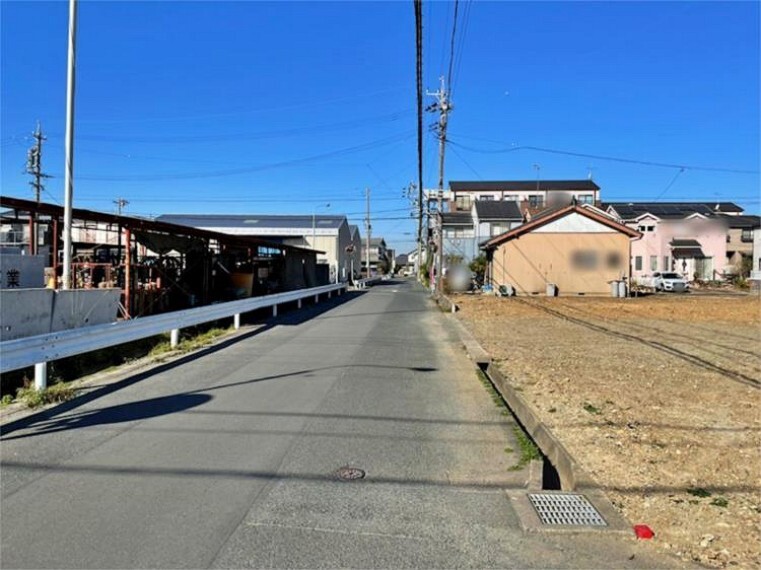 現況写真 【前面道路】南西側約7.2m幅