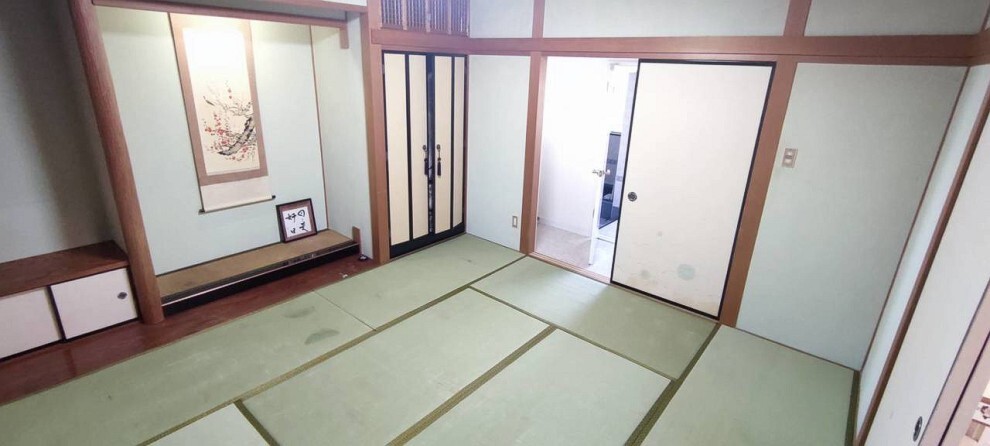 和室 8畳の和室 客間としてもお使いいただけます