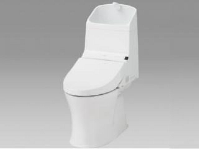 専用部・室内写真 【同仕様写真】トイレはTOTO製の温水洗浄機能付きに新品交換します。表面は凹凸がないため汚れが付きにくく、継ぎ目のない形状でお手入れが簡単です。節水機能付きなのでお財布にも優しいですね。※企画は変更になる場合があります。