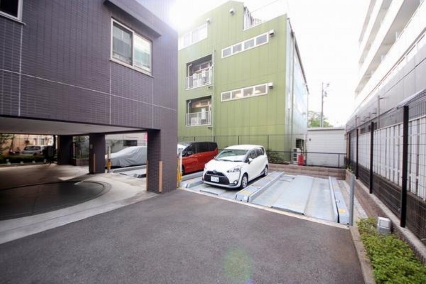 敷地内駐車場