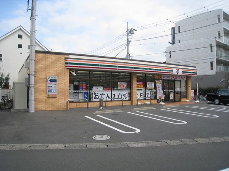 コンビニ セブンイレブン相模原松が枝町店