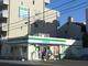 コンビニ ファミリーマート内代町二丁目店