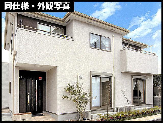 完成予想図(外観) 1号棟・外観写真。形や色合いは様々ですが、汚れが付きにくい「ナノ親水マイクロガード」加工を施した、厚