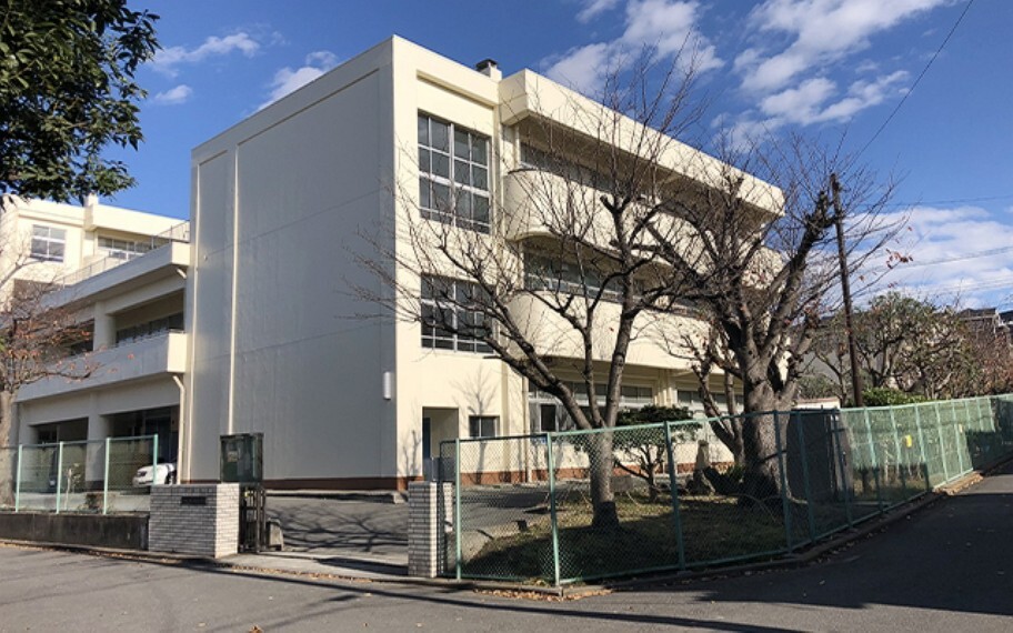 飯島中学校