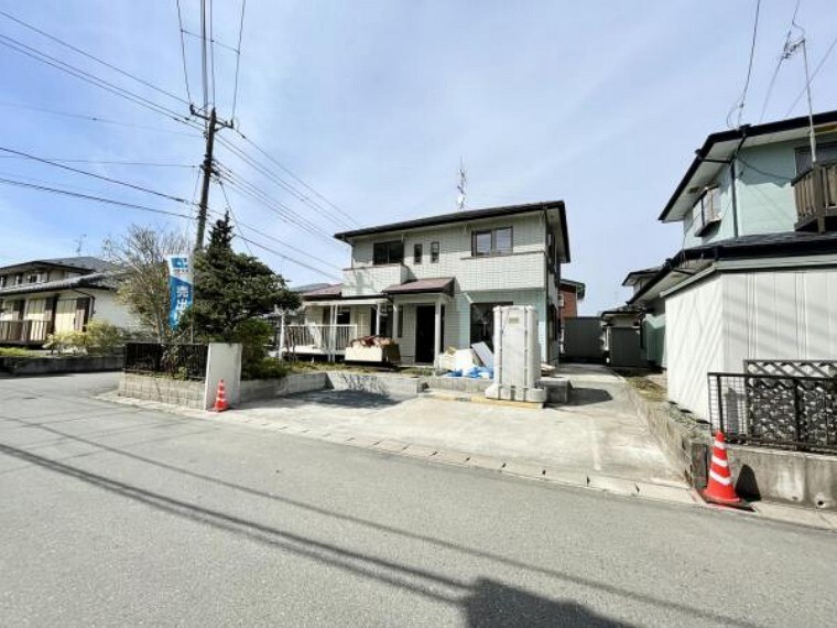 外観写真 【リフォーム中4/24更新】南東側から見た建物外観です。