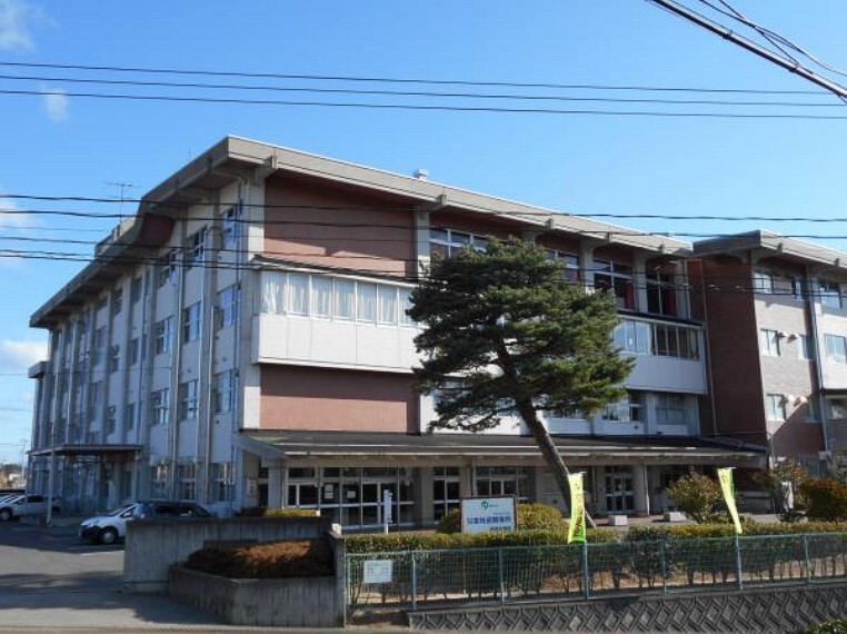 中学校 富田中学校 徒歩約33分(2672m)