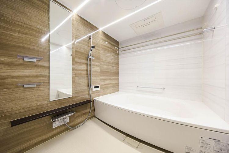 浴室 Bath Room