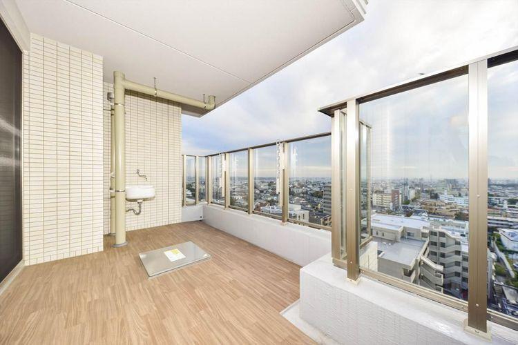 バルコニー Balcony