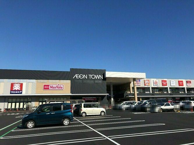 スーパー イオンタウン岡崎美合 徒歩8分。