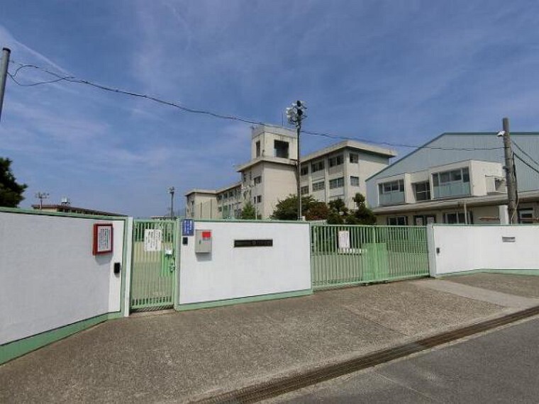 中学校 第八中学校