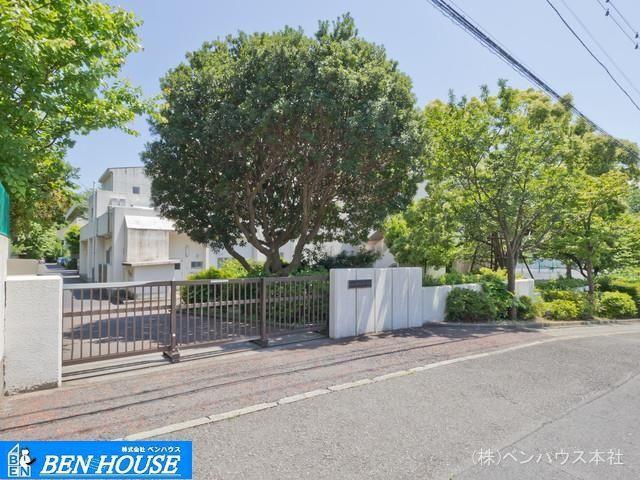 小学校 横浜市立能見台南小学校 距離870m