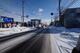 現況外観写真 現地物件前面道路です。積雪期でも十分な道幅を確保できる20m幅員です。