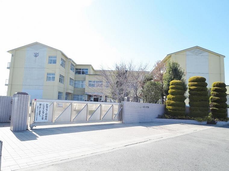 小学校 岡崎市立六ツ美西部小学校