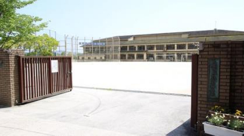 中学校 【中学校】京都市立西賀茂中学校まで693m