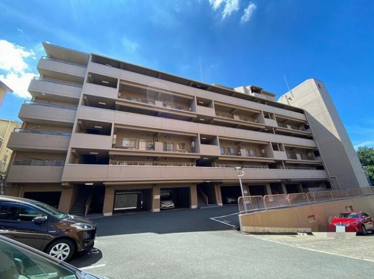 外観写真 地元密着のフロンティア不動産販売にお任せください!
