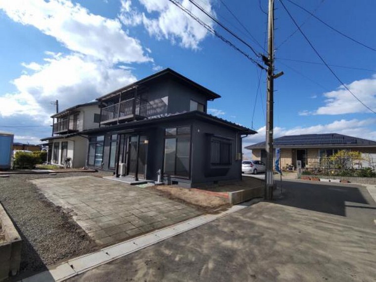 外観写真 売主として累計6万戸以上の住宅をリフォームして販売してきた経験に基づき、一戸一戸、土地や建物に合わせてリフォームを行っています。ぜひとも現地でご確認ください。