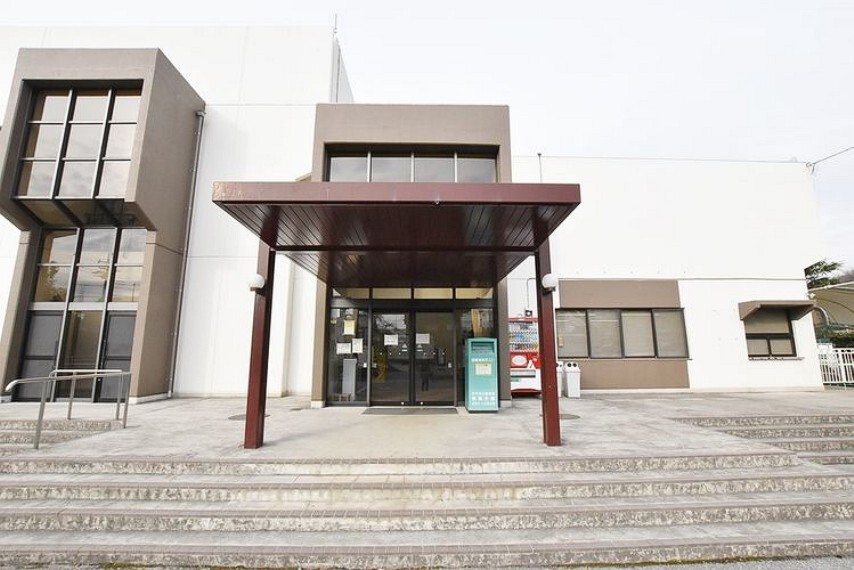 図書館 松戸市立図書館東部分館 徒歩36分。