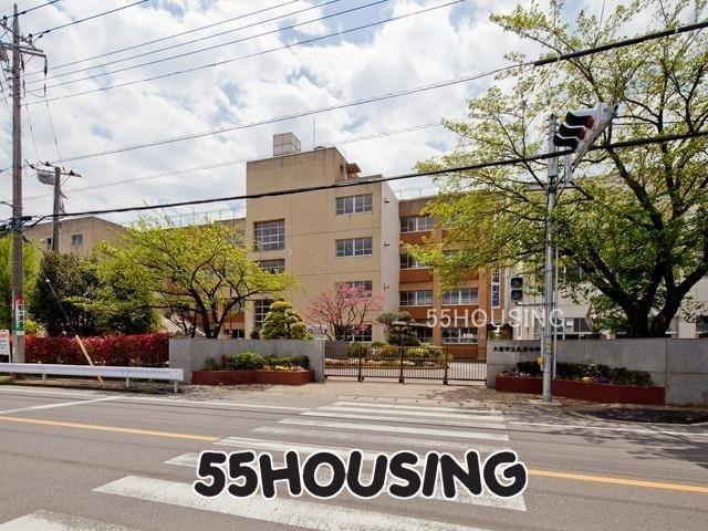中学校 久喜市立久喜中学校 徒歩10分。