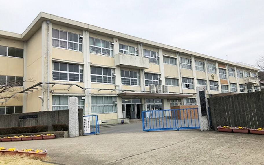 岐北中学校
