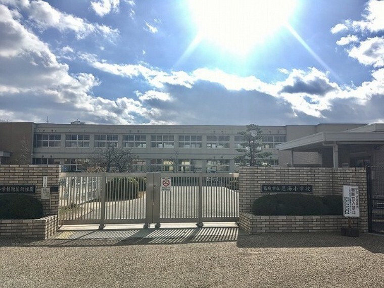 小学校 葛城市立忍海小学校