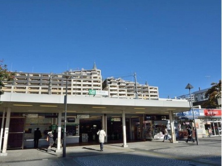 JR根岸線「本郷台」駅(ターミナル「横浜」駅へ乗り換えなしで約25分。市内はもちろん品川、新橋、東京など都心の駅や大船駅へダイレクトアクセス可能です。)