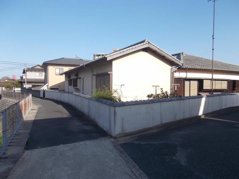 現況写真 敷地内に別棟2DK+倉庫あり
