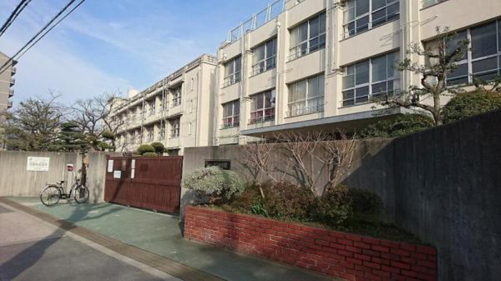中学校 大阪市立東淀中学校