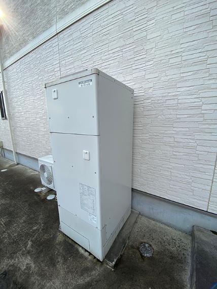 発電・温水設備 エコキュート