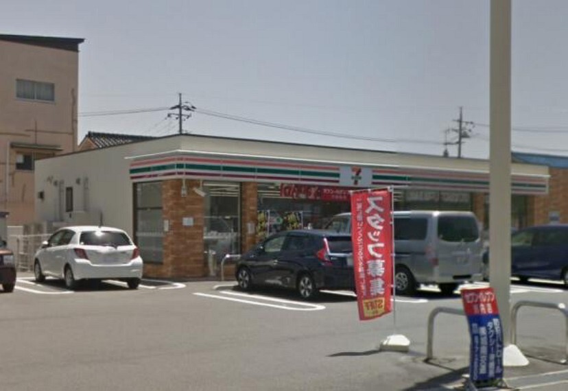 コンビニ セブンイレブン 広島川内店