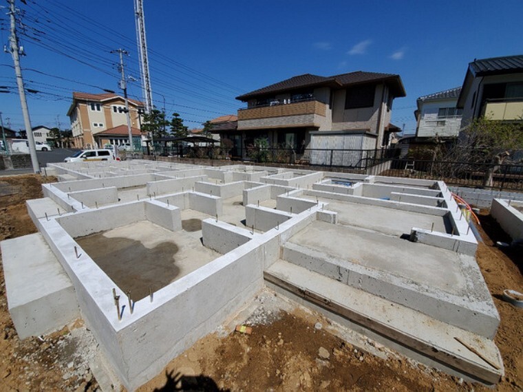 外観・現況 建築中の様子