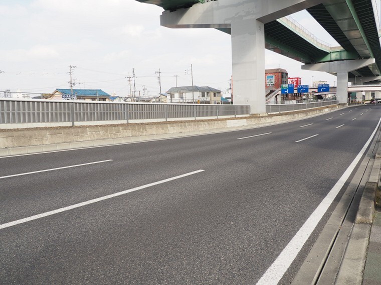 外観・現況 前面道路