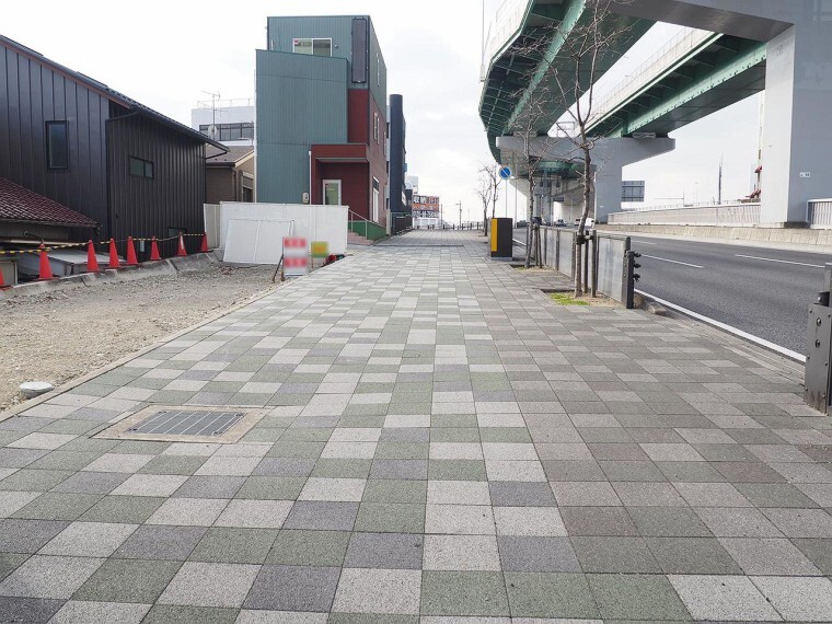 外観・現況 歩道