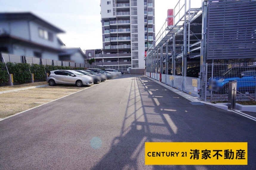 敷地内駐車場 防犯に優れたチェーンゲート駐車場(2021年2月撮影)