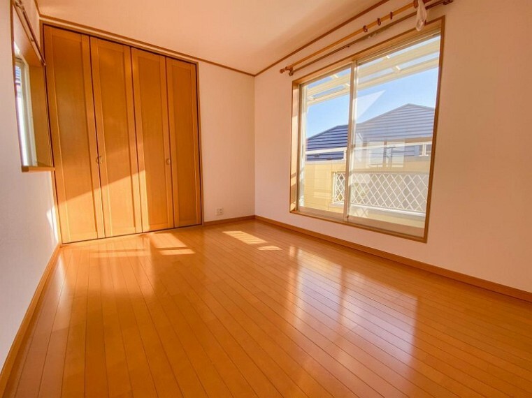 洋室 趣味に没頭したり、自分の時間を愉しめる一部屋です。
