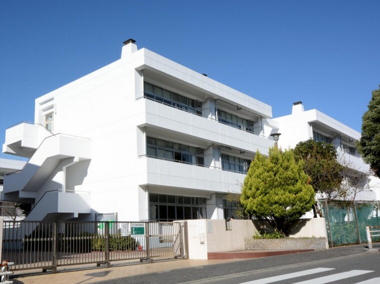 中学校 横浜市立東永谷中学校