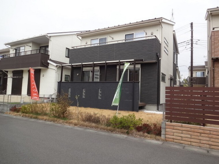 外観・現況 南側より、テラスがあります。