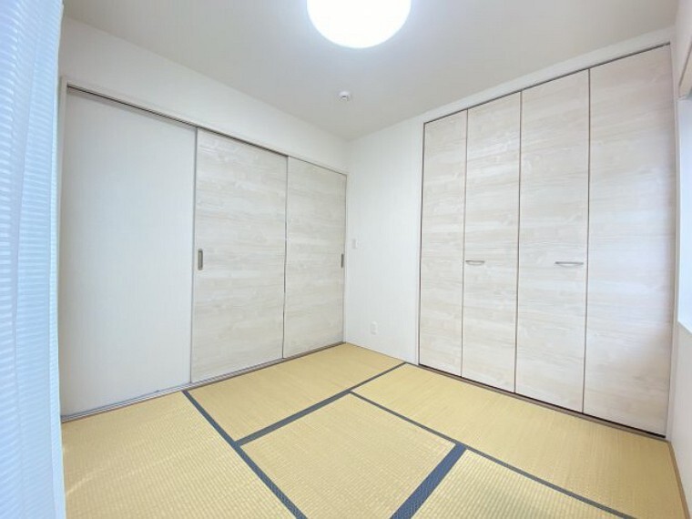 和室 扉を開けるとリビング一体型として利用できます