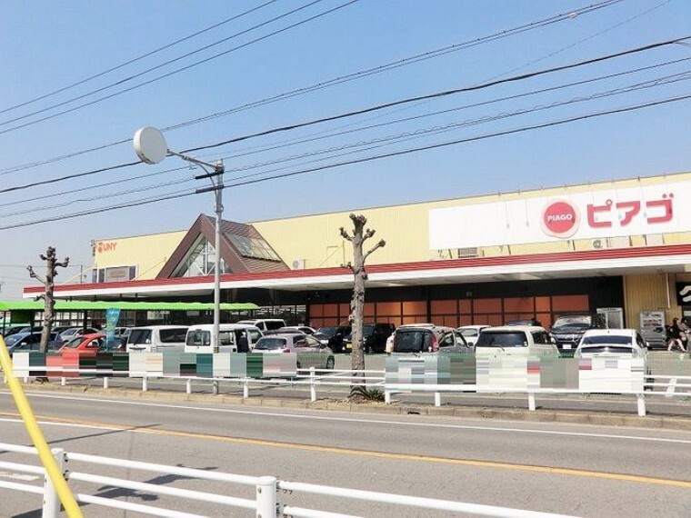 ショッピングセンター ピアゴ東刈谷店 徒歩8分。