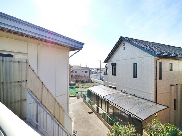 眺望 現地からの眺望。高い建物がなく空が広く感じます。