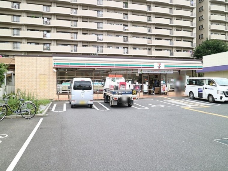 コンビニ セブンイレブン 志木幸町3丁目店