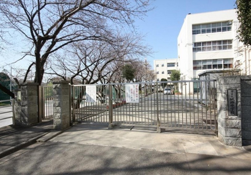 中学校 【中学校】横浜市立城郷中学校まで457m