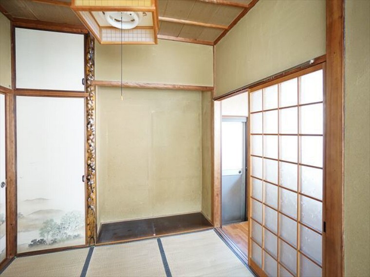 和室 床の間のある和室。